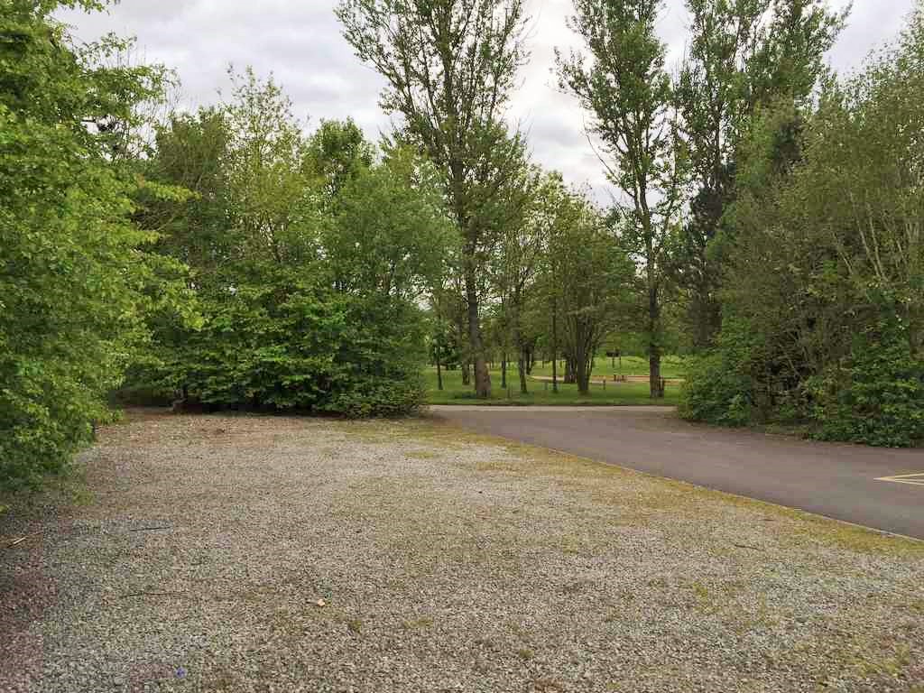 Free customer caravan site at Tockfield, Shirland